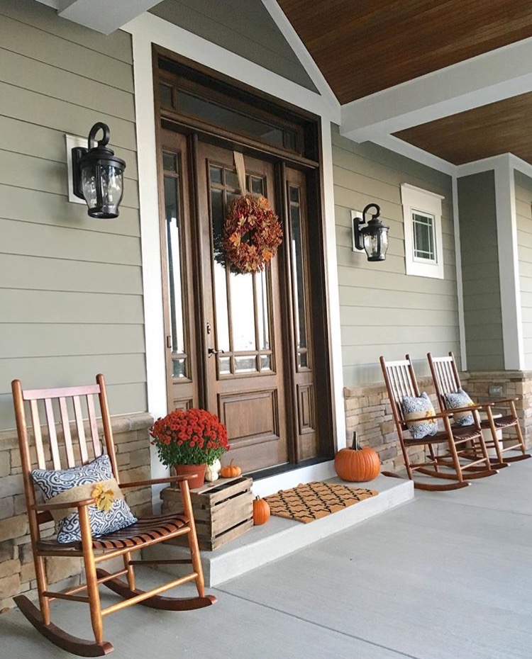 photo-1-fall-front-porch