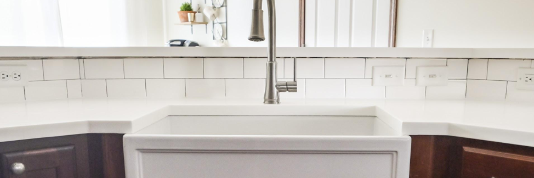 bradstreet ii fireclay farmhouse kitchen sink