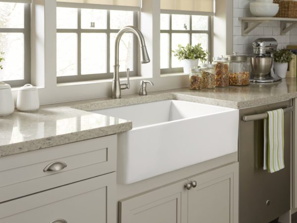 Top 5 Kitchen Sink Materials Sinkology, What Is The Best Material For Farmhouse Sink