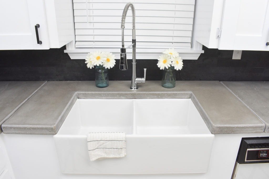 Diy Kitchen Renovation With Concrete, Farmhouse Sink Laminate Countertop